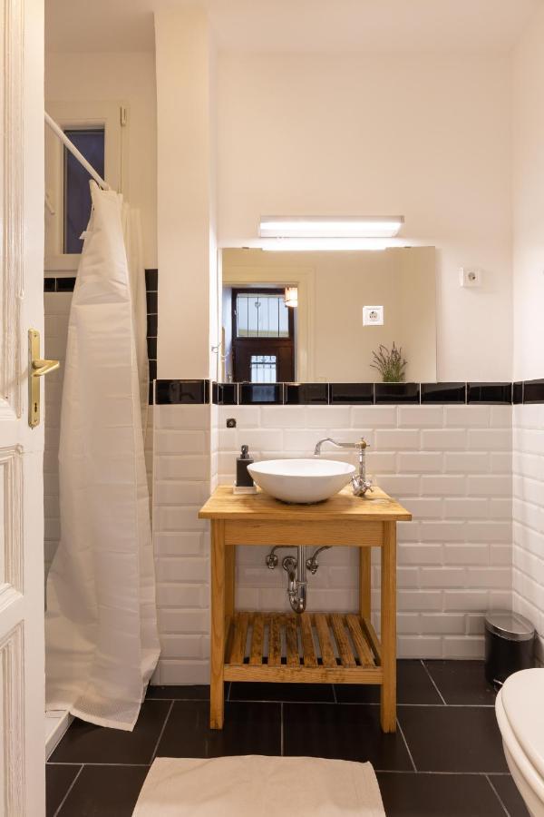 Bien Apartment Budapest Eksteriør billede